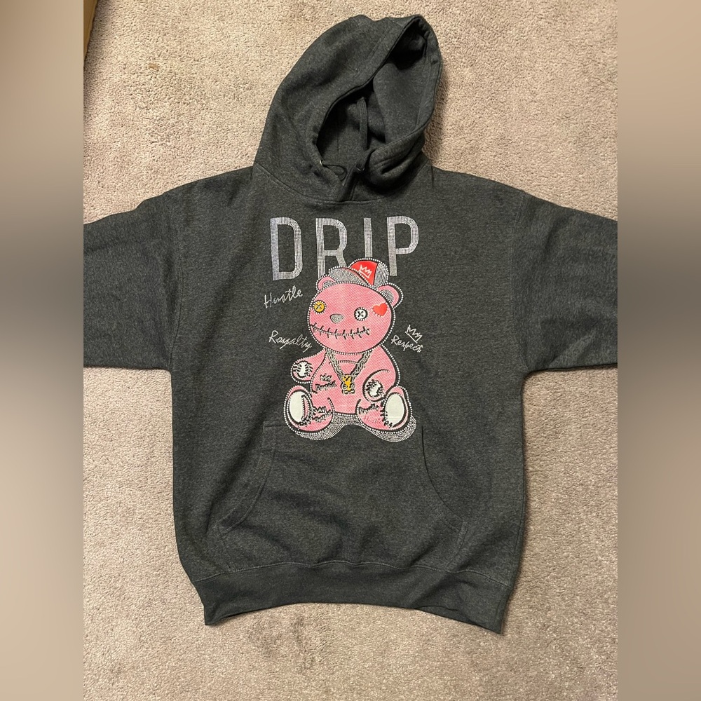 DRIP BEAR HOODIE XL *NWOT*